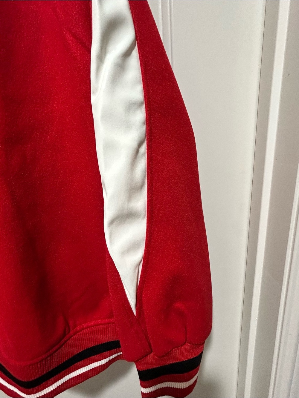Forever 21 Red & White womens size L NY Varsity Jacket with White Accents NWT - Picture 6 of 7